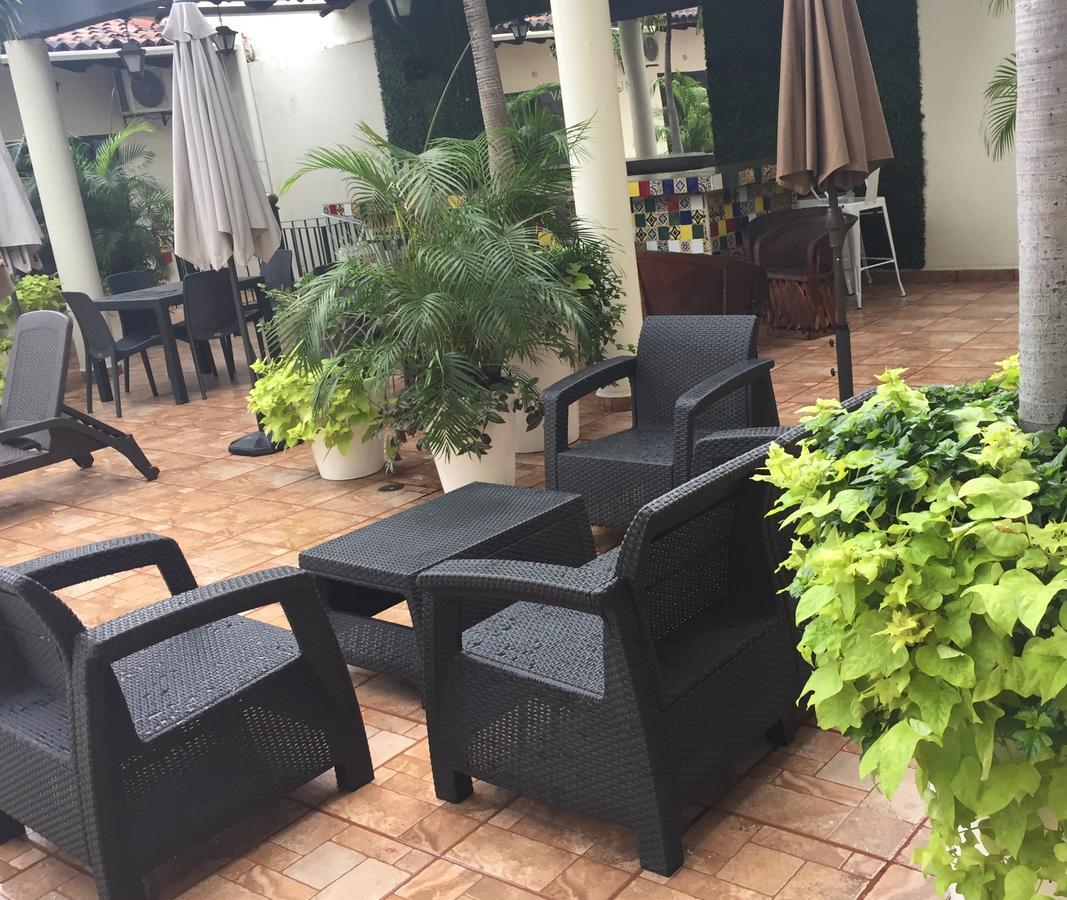 Vallarta Sun (Adults Only) プエルトバラータ エクステリア 写真